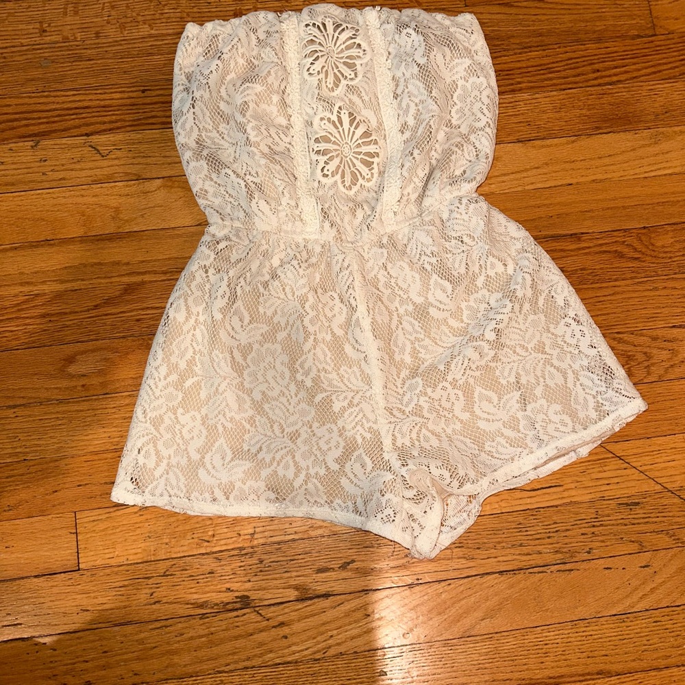 Trixxi White Lace Romper